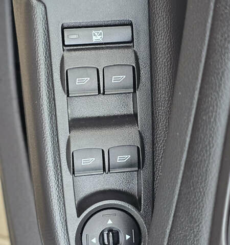 Серый Форд Эскейп, объемом двигателя 1.5 л и пробегом 143 тыс. км за 12100 $, фото 17 на Automoto.ua