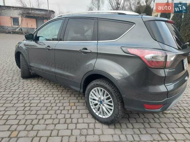 Сірий Форд Ескейп, об'ємом двигуна 1.5 л та пробігом 196 тис. км за 13000 $, фото 2 на Automoto.ua