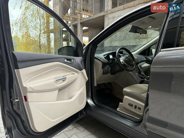 Форд Ескейп 2016 у Хмельницькому на Automoto.ua Сірий Форд Ескейп, об'ємом двигуна 1.6 л та пробігом 62 тис. км за 11800 $, фото 13 на Automoto.ua