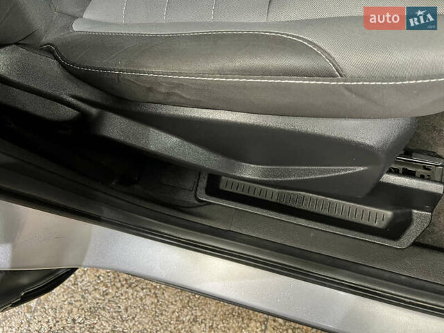 Сірий Форд Ескейп, об'ємом двигуна 2.5 л та пробігом 147 тис. км за 10999 $, фото 20 на Automoto.ua