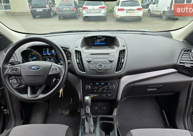 Серый Форд Эскейп, объемом двигателя 1.5 л и пробегом 143 тыс. км за 12100 $, фото 24 на Automoto.ua