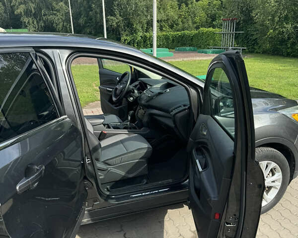 Сірий Форд Ескейп, об'ємом двигуна 1.5 л та пробігом 152 тис. км за 12100 $, фото 12 на Automoto.ua