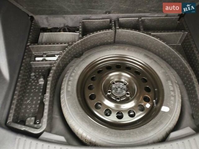 Сірий Форд Ескейп, об'ємом двигуна 2 л та пробігом 151 тис. км за 12500 $, фото 19 на Automoto.ua