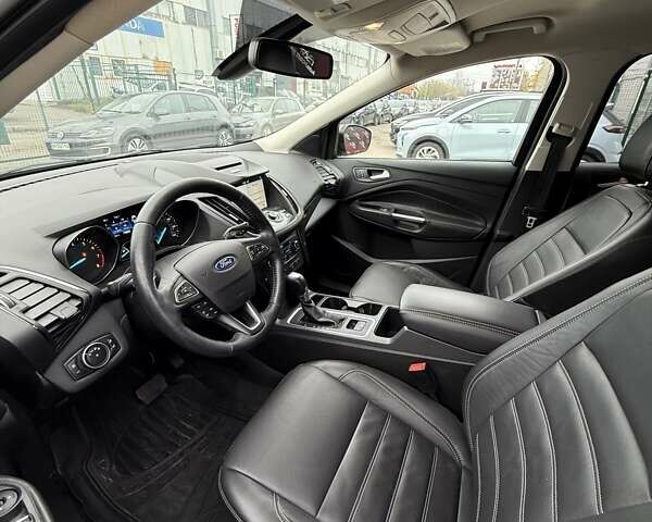 Серый Форд Эскейп, объемом двигателя 1.5 л и пробегом 150 тыс. км за 13500 $, фото 21 на Automoto.ua