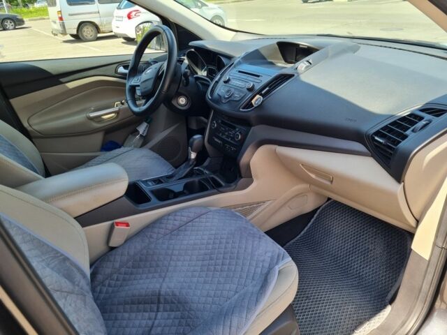 Серый Форд Эскейп, объемом двигателя 1.5 л и пробегом 143 тыс. км за 13500 $, фото 12 на Automoto.ua