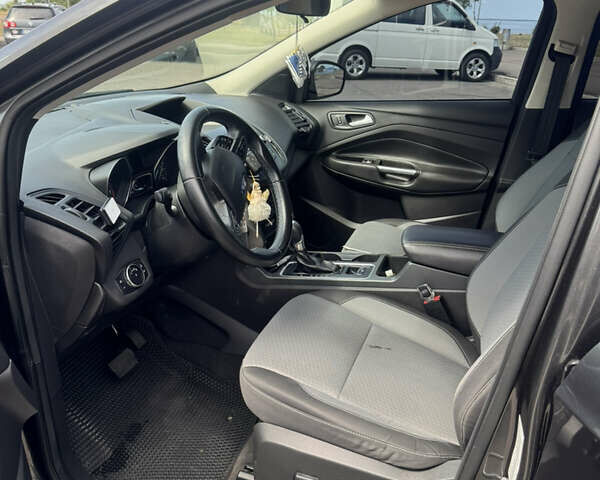 Сірий Форд Ескейп, об'ємом двигуна 2 л та пробігом 161 тис. км за 13800 $, фото 5 на Automoto.ua