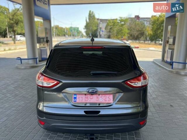 Сірий Форд Ескейп, об'ємом двигуна 2.5 л та пробігом 268 тис. км за 9999 $, фото 9 на Automoto.ua