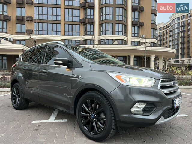 Сірий Форд Ескейп, об'ємом двигуна 2 л та пробігом 139 тис. км за 14800 $, фото 15 на Automoto.ua