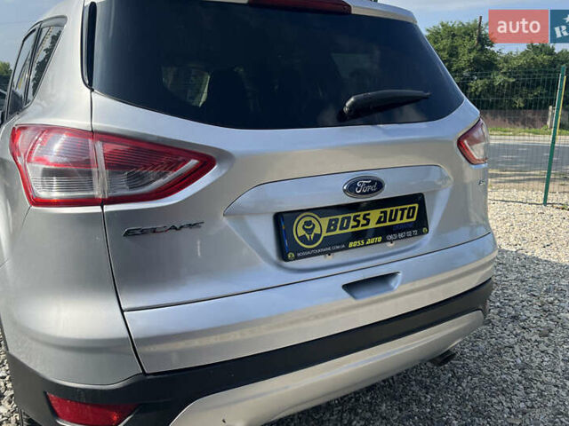 Сірий Форд Ескейп, об'ємом двигуна 2.49 л та пробігом 172 тис. км за 12300 $, фото 21 на Automoto.ua