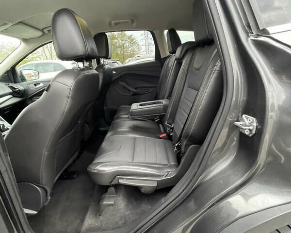 Сірий Форд Ескейп, об'ємом двигуна 2 л та пробігом 211 тис. км за 9300 $, фото 20 на Automoto.ua