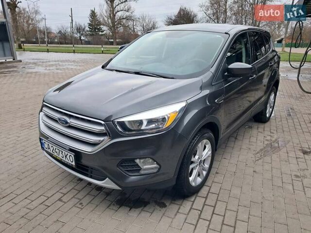 Сірий Форд Ескейп, об'ємом двигуна 1.5 л та пробігом 218 тис. км за 10500 $, фото 8 на Automoto.ua