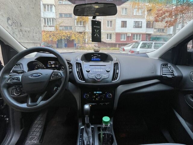 Сірий Форд Ескейп, об'ємом двигуна 1.5 л та пробігом 143 тис. км за 13000 $, фото 20 на Automoto.ua
