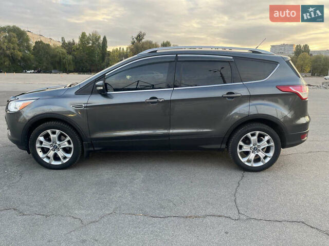 Серый Форд Эскейп, объемом двигателя 2 л и пробегом 115 тыс. км за 13900 $, фото 13 на Automoto.ua