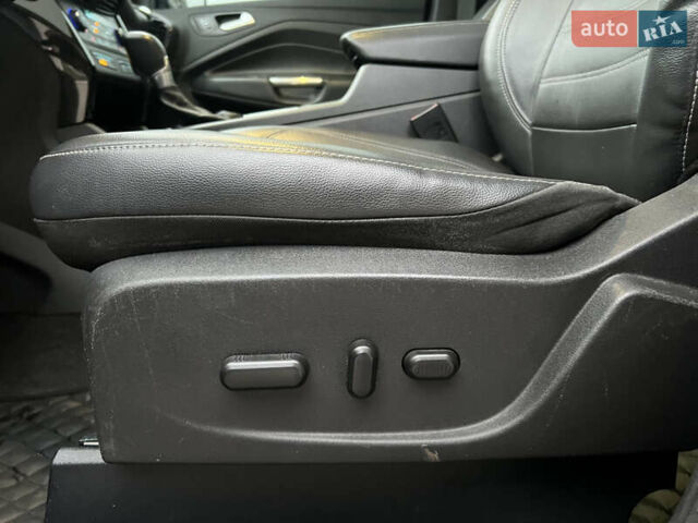 Сірий Форд Ескейп, об'ємом двигуна 2 л та пробігом 139 тис. км за 14800 $, фото 35 на Automoto.ua