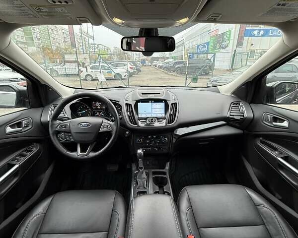 Серый Форд Эскейп, объемом двигателя 1.5 л и пробегом 150 тыс. км за 13500 $, фото 22 на Automoto.ua