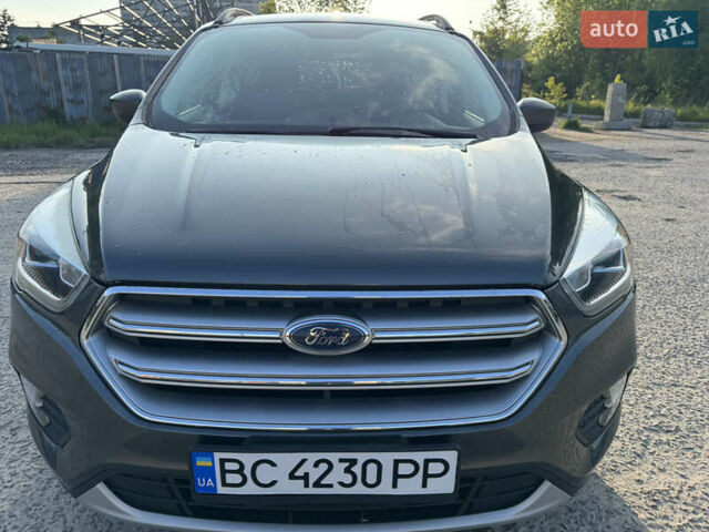 Форд Эскейп 2016 в Львове на Automoto.ua Серый Форд Эскейп, объемом двигателя 2 л и пробегом 136 тыс. км за 13000 $, фото 6 на Automoto.ua