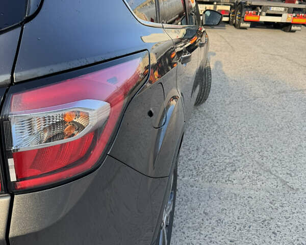 Форд Эскейп 2016 в Львове на Automoto.ua Серый Форд Эскейп, объемом двигателя 2 л и пробегом 136 тыс. км за 13000 $, фото 5 на Automoto.ua