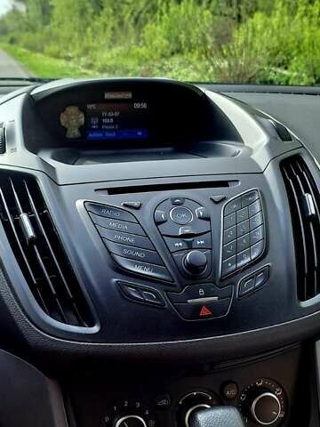 Серый Форд Эскейп, объемом двигателя 2.5 л и пробегом 165 тыс. км за 11000 $, фото 8 на Automoto.ua