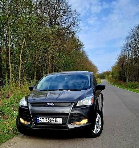 Серый Форд Эскейп, объемом двигателя 2.5 л и пробегом 165 тыс. км за 11000 $, фото 2 на Automoto.ua