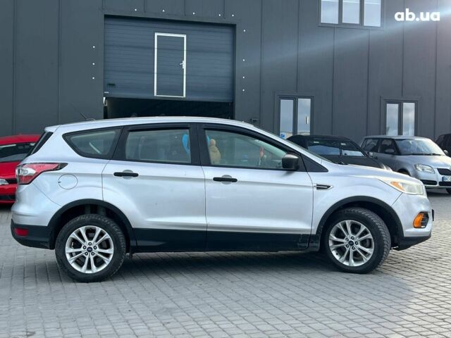 Форд Ескейп 2016 у Львові на Automoto.ua Сірий Форд Ескейп, об'ємом двигуна 2.5 л та пробігом 233 тис. км за 10990 $, фото 9 на Automoto.ua