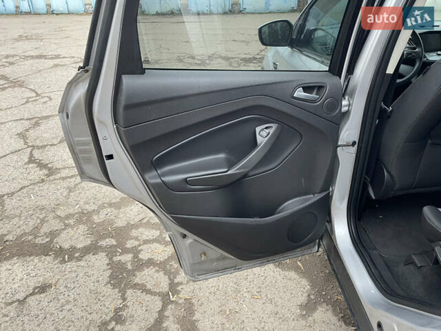 Серый Форд Эскейп, объемом двигателя 1.5 л и пробегом 206 тыс. км за 8999 $, фото 17 на Automoto.ua