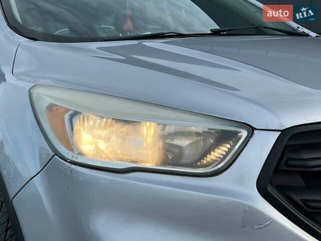 Форд Ескейп 2016 у Львові на Automoto.ua Сірий Форд Ескейп, об'ємом двигуна 2.5 л та пробігом 233 тис. км за 10990 $, фото 12 на Automoto.ua