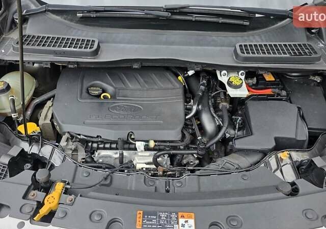 Сірий Форд Ескейп, об'ємом двигуна 1.5 л та пробігом 216 тис. км за 10500 $, фото 22 на Automoto.ua