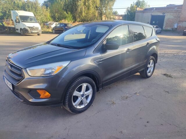 Форд Ескейп 2016 у Луцьку на Automoto.ua Сірий Форд Ескейп, об'ємом двигуна 2.5 л та пробігом 290 тис. км за 11900 $, фото 3 на Automoto.ua