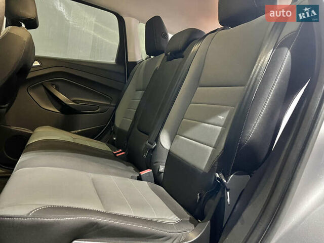Сірий Форд Ескейп, об'ємом двигуна 2.5 л та пробігом 147 тис. км за 10999 $, фото 18 на Automoto.ua