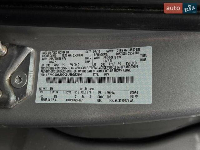 Сірий Форд Ескейп, об'ємом двигуна 2 л та пробігом 50 тис. км за 9000 $, фото 23 на Automoto.ua
