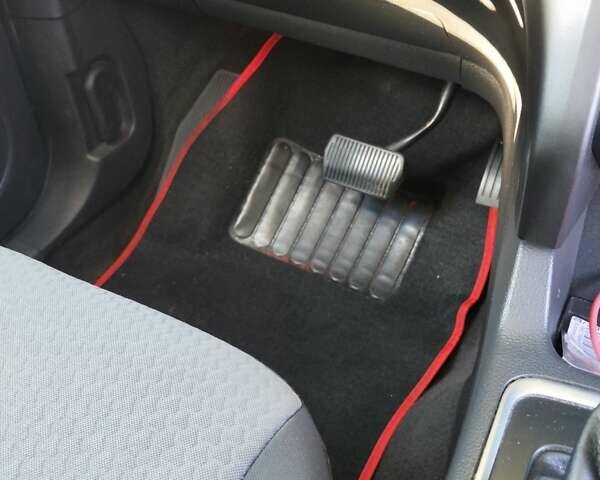 Сірий Форд Ескейп, об'ємом двигуна 1.5 л та пробігом 127 тис. км за 11200 $, фото 6 на Automoto.ua