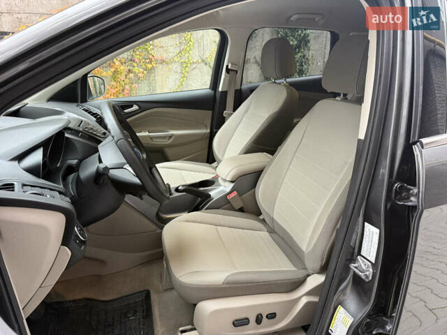 Форд Ескейп 2016 у Хмельницькому на Automoto.ua Сірий Форд Ескейп, об'ємом двигуна 1.6 л та пробігом 62 тис. км за 11800 $, фото 16 на Automoto.ua