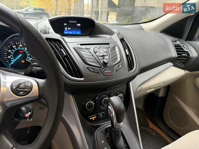 Форд Ескейп 2016 у Хмельницькому на Automoto.ua Сірий Форд Ескейп, об'ємом двигуна 1.6 л та пробігом 62 тис. км за 11800 $, фото 23 на Automoto.ua