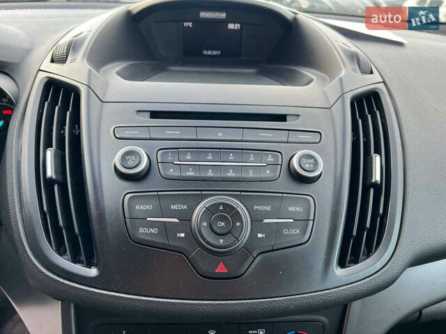 Форд Ескейп 2016 у Львові на Automoto.ua Сірий Форд Ескейп, об'ємом двигуна 2.5 л та пробігом 233 тис. км за 10990 $, фото 27 на Automoto.ua