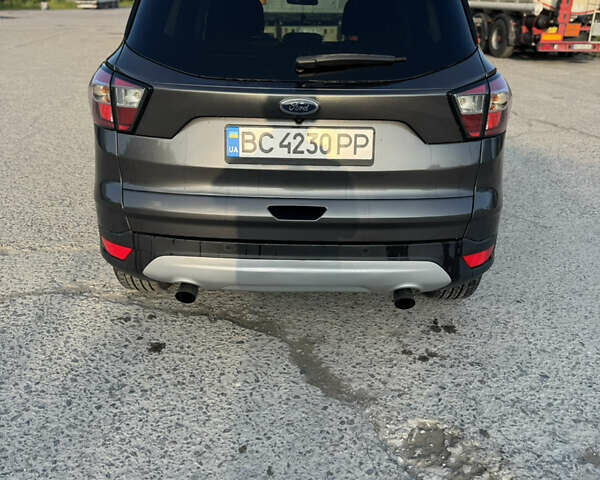 Форд Эскейп 2016 в Львове на Automoto.ua Серый Форд Эскейп, объемом двигателя 2 л и пробегом 136 тыс. км за 13000 $, фото 7 на Automoto.ua