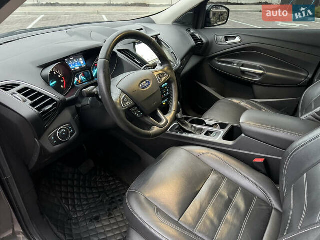 Сірий Форд Ескейп, об'ємом двигуна 2 л та пробігом 139 тис. км за 14800 $, фото 55 на Automoto.ua