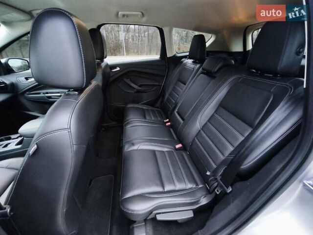 Серый Форд Эскейп, объемом двигателя 1.5 л и пробегом 136 тыс. км за 12900 $, фото 11 на Automoto.ua