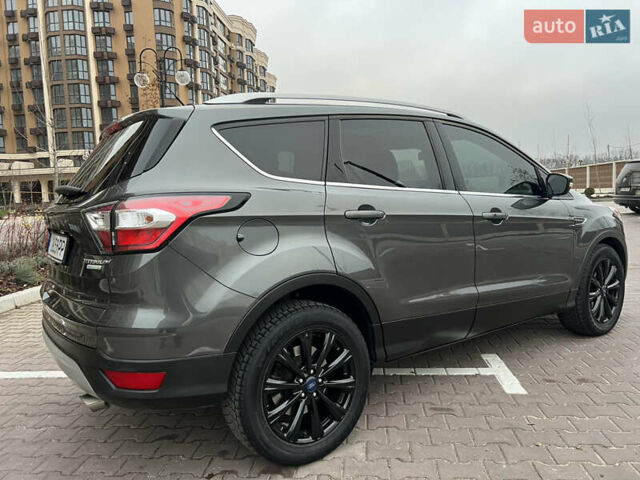 Сірий Форд Ескейп, об'ємом двигуна 2 л та пробігом 139 тис. км за 14800 $, фото 5 на Automoto.ua