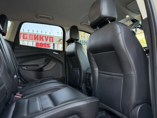 Серый Форд Эскейп, объемом двигателя 0 л и пробегом 143 тыс. км за 13999 $, фото 22 на Automoto.ua
