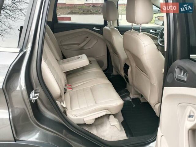 Сірий Форд Ескейп, об'ємом двигуна 2 л та пробігом 151 тис. км за 12500 $, фото 21 на Automoto.ua