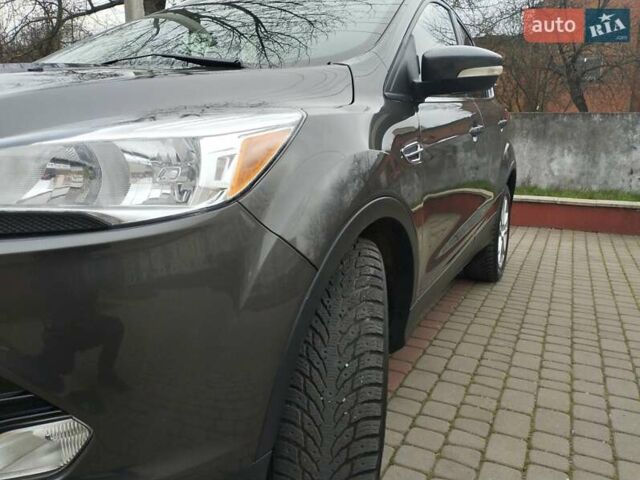 Сірий Форд Ескейп, об'ємом двигуна 2 л та пробігом 151 тис. км за 12500 $, фото 9 на Automoto.ua