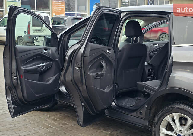 Серый Форд Эскейп, объемом двигателя 1.5 л и пробегом 143 тыс. км за 12100 $, фото 7 на Automoto.ua