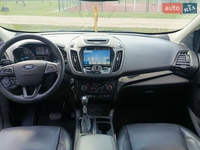 Сірий Форд Ескейп, об'ємом двигуна 1.5 л та пробігом 61 тис. км за 12800 $, фото 16 на Automoto.ua