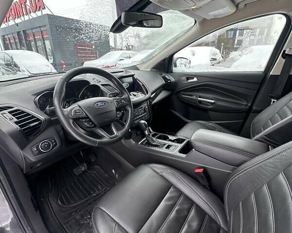 Серый Форд Эскейп, объемом двигателя 1.5 л и пробегом 150 тыс. км за 13500 $, фото 25 на Automoto.ua
