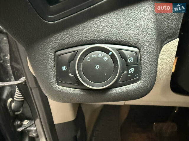 Форд Ескейп 2016 у Хмельницькому на Automoto.ua Сірий Форд Ескейп, об'ємом двигуна 1.6 л та пробігом 62 тис. км за 11800 $, фото 20 на Automoto.ua