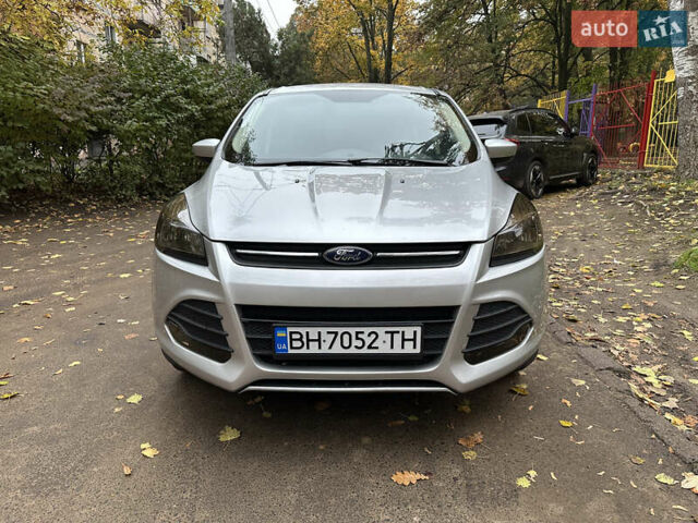 Сірий Форд Ескейп, об'ємом двигуна 2.5 л та пробігом 147 тис. км за 10999 $, фото 3 на Automoto.ua