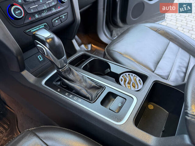 Серый Форд Эскейп, объемом двигателя 1.5 л и пробегом 155 тыс. км за 15500 $, фото 46 на Automoto.ua