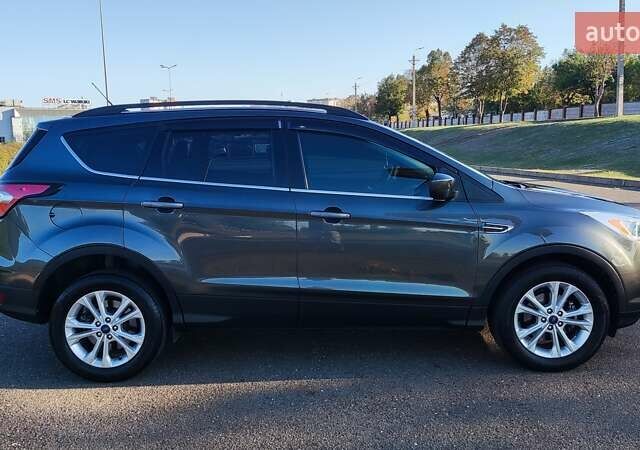 Форд Эскейп 2017 в Кривом Роге на Automoto.ua Серый Форд Эскейп, объемом двигателя 1.5 л и пробегом 81 тыс. км за 12400 $, фото 7 на Automoto.ua