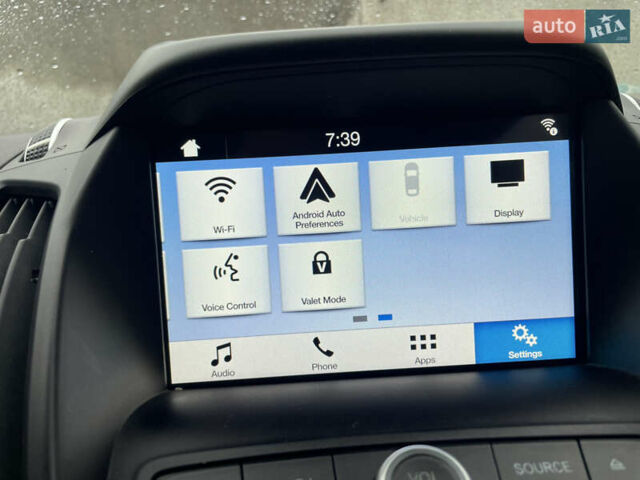 Сірий Форд Ескейп, об'ємом двигуна 1.5 л та пробігом 235 тис. км за 9550 $, фото 17 на Automoto.ua