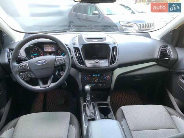 Серый Форд Эскейп, объемом двигателя 1.5 л и пробегом 118 тыс. км за 14690 $, фото 31 на Automoto.ua